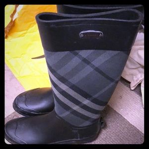 Burberry rain boots